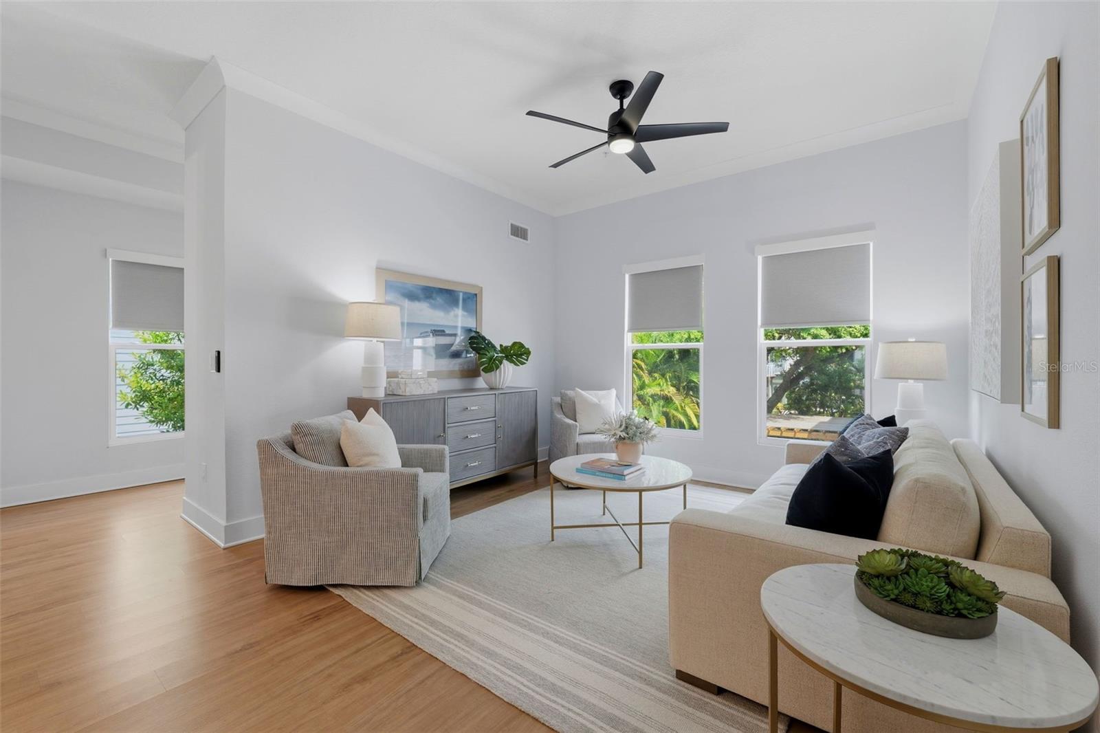 Image 9 of 43 For 946 Highland Avenue 16