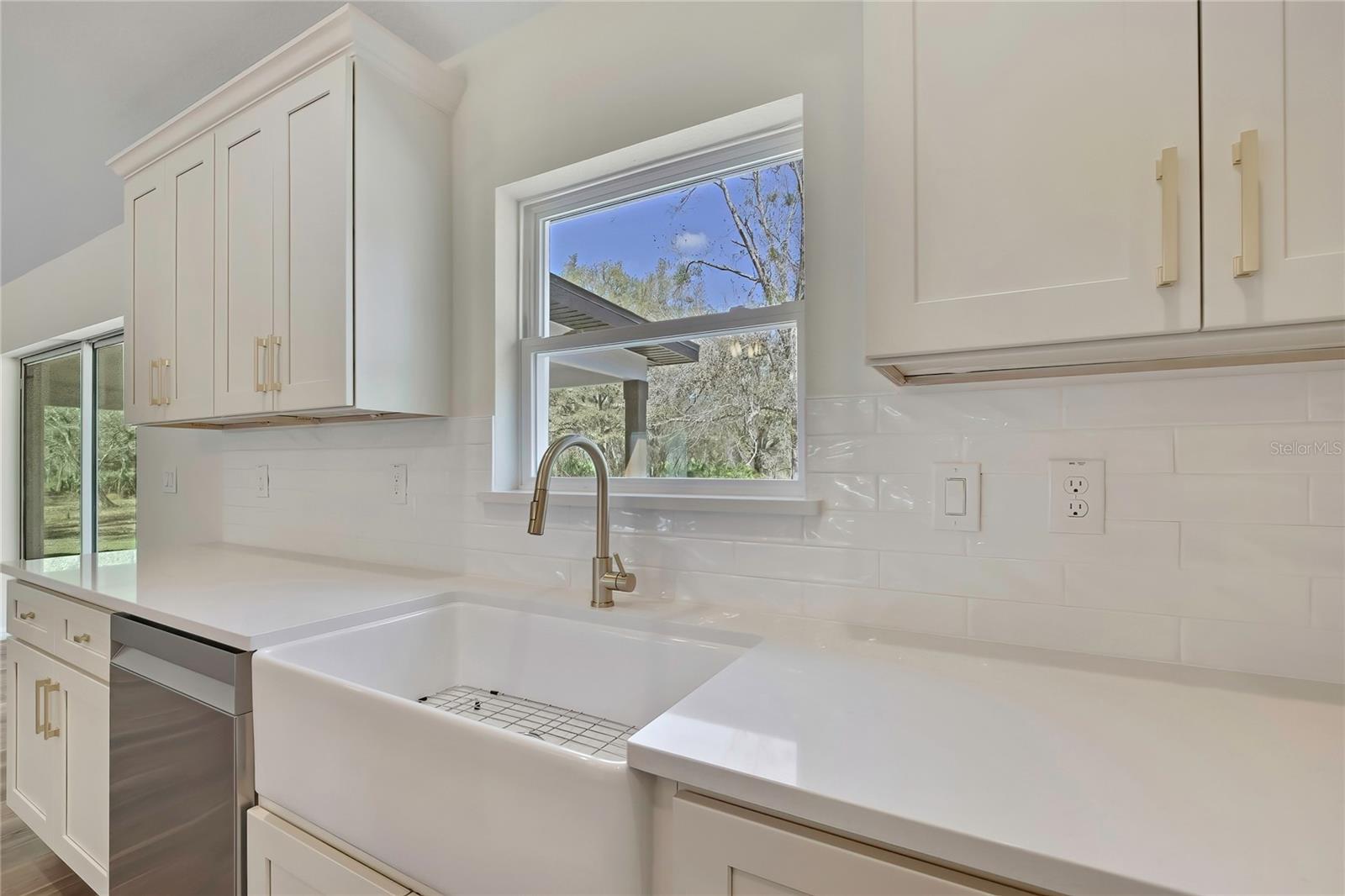 Image 11 of 63 For 11983 Appletree Place