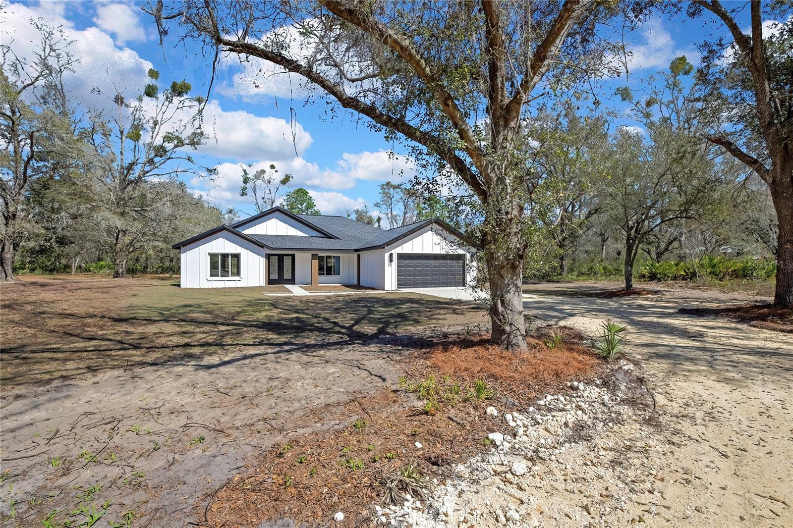 Image 52 of 63 For 11983 Appletree Place