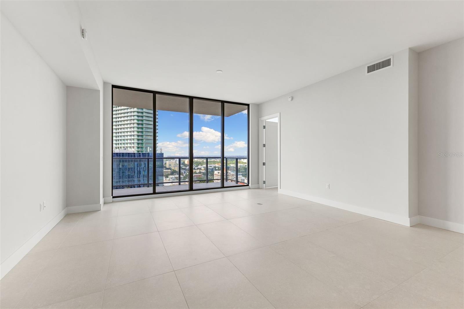 Image 12 of 48 For 275 1st Avenue S 2308