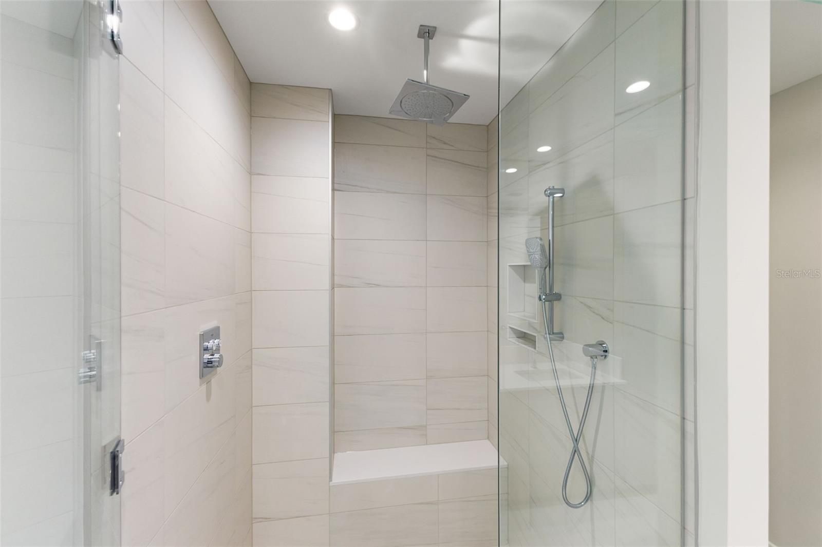 Image 9 of 48 For 275 1st Avenue S 2308