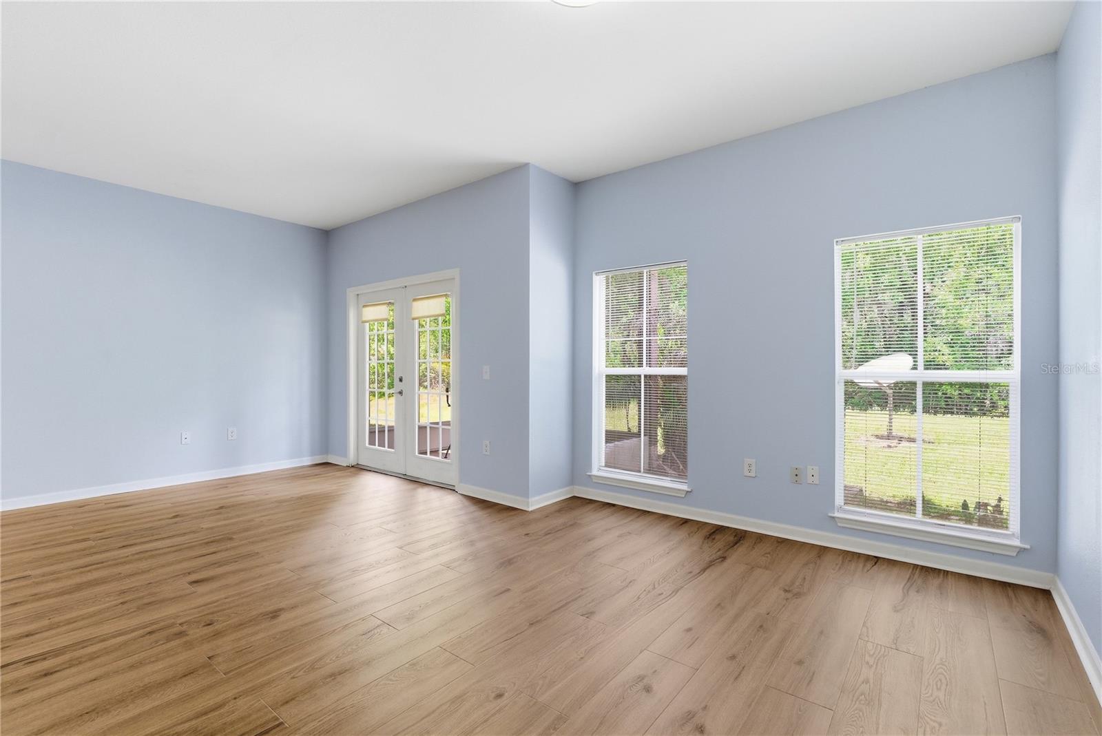 Image 5 of 24 For 8208 Downpatrick Court