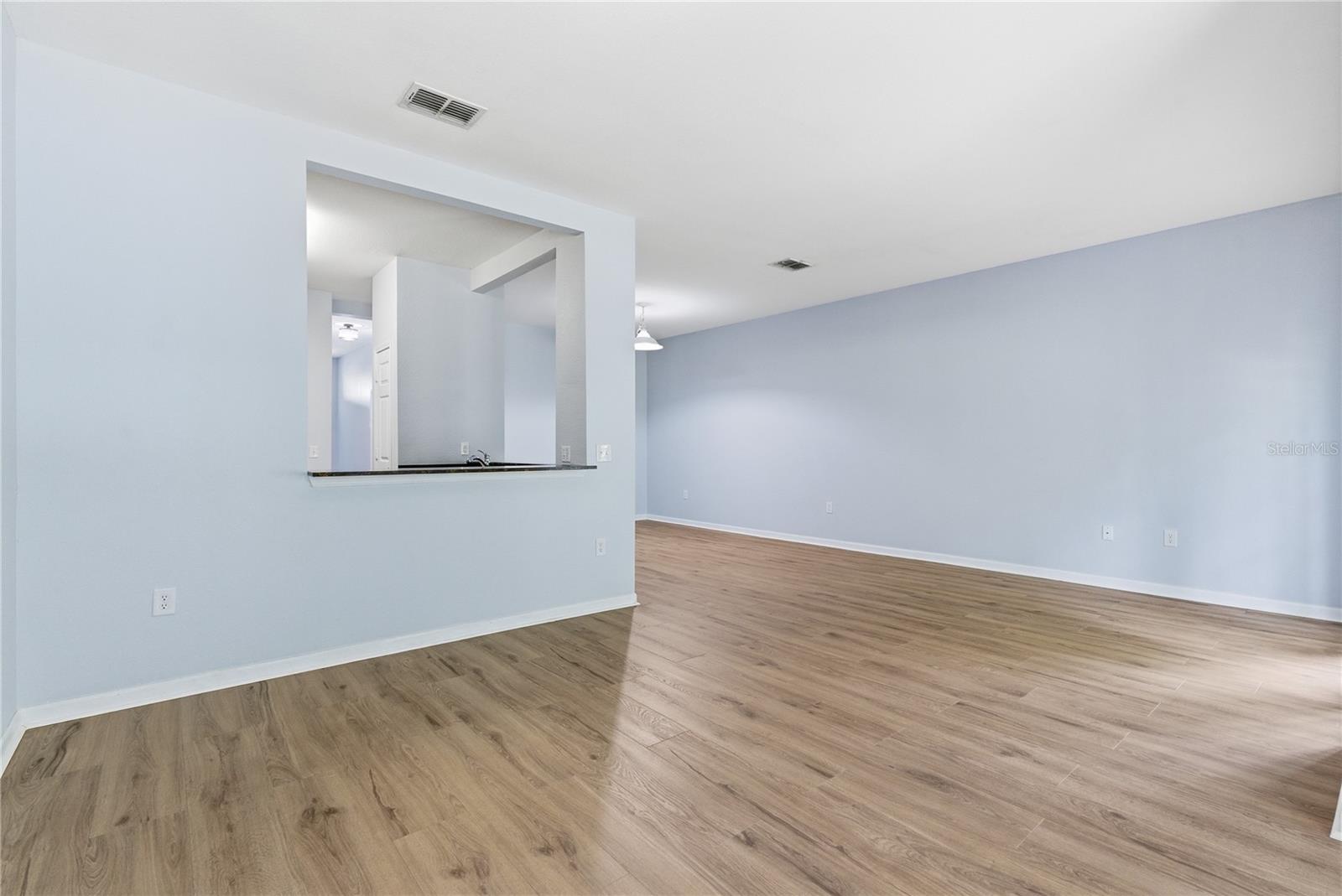 Image 6 of 24 For 8208 Downpatrick Court
