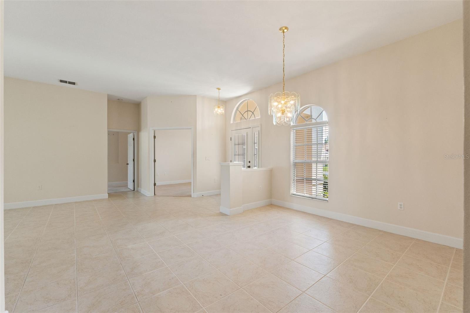 Image 19 of 73 For 5155 Brackenwood Drive