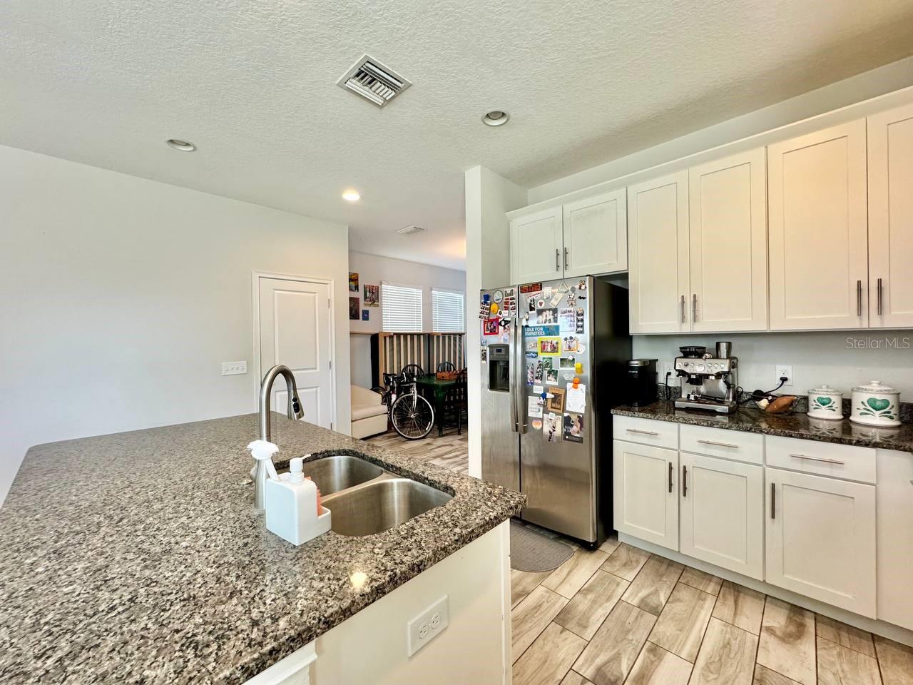 Image 11 of 25 For 2951 Cherry Street