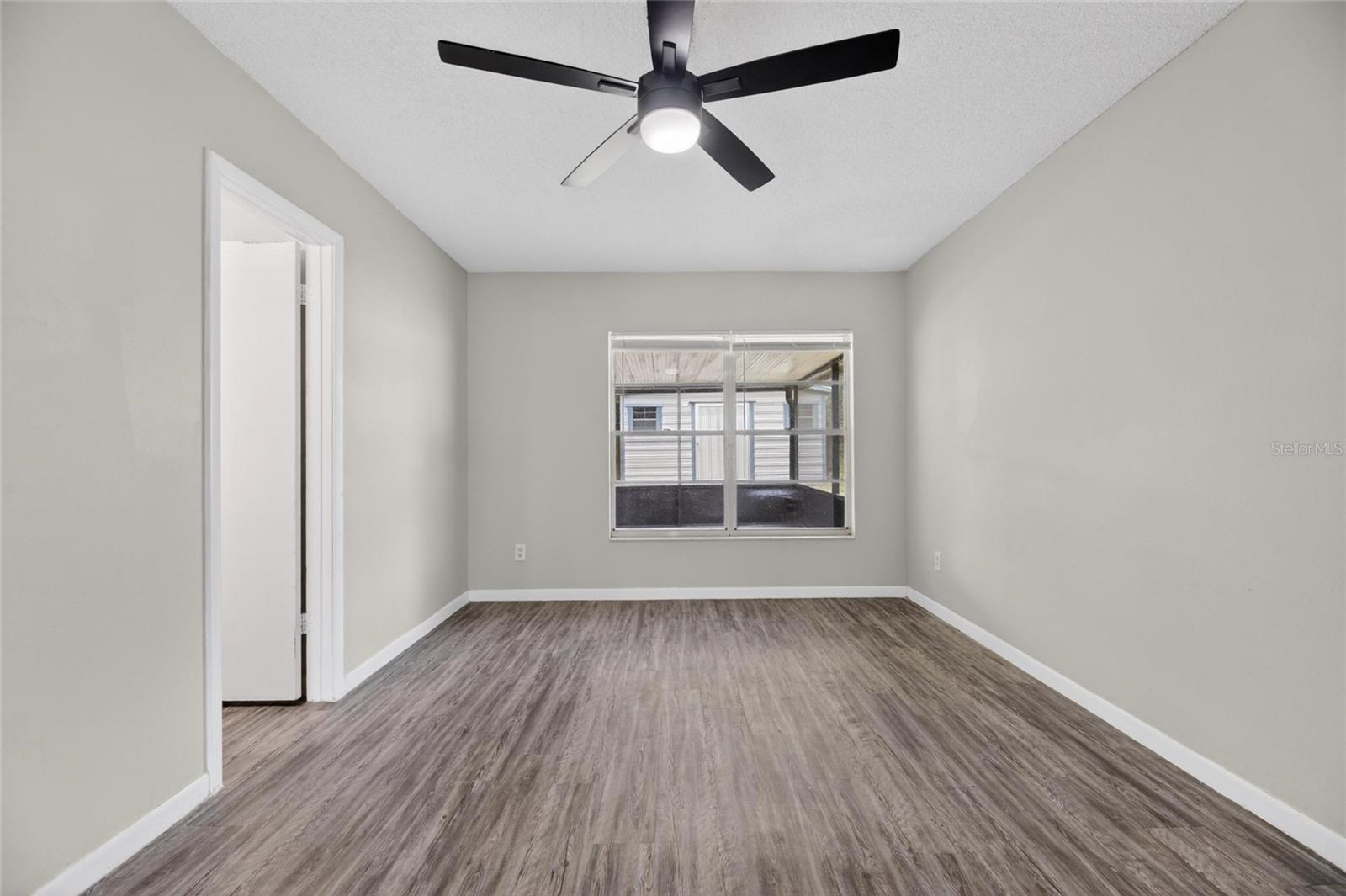 Image 37 of 53 For 2222 99th Avenue