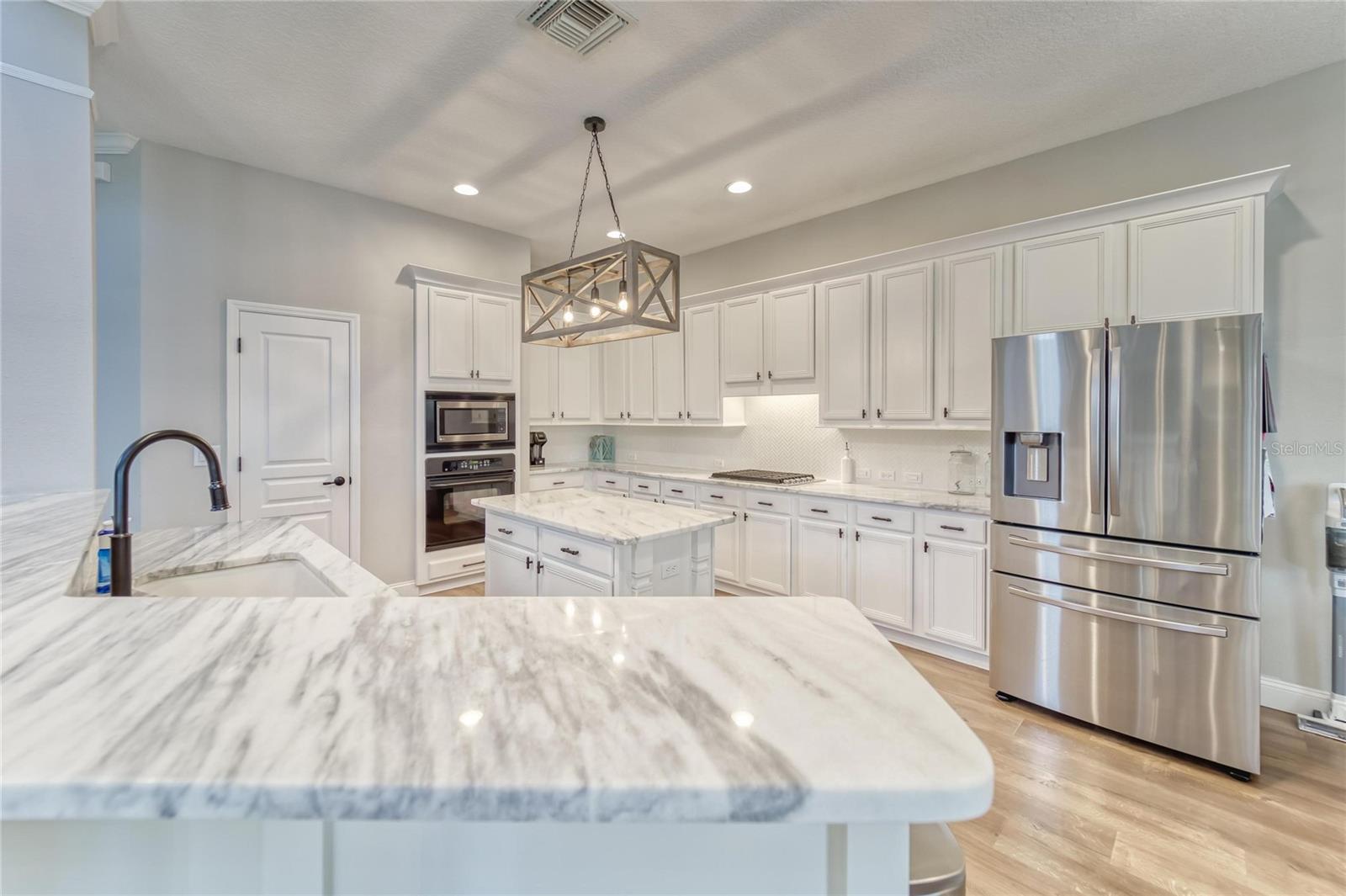 Image 15 of 100 For 5225 Brighton Shore Drive