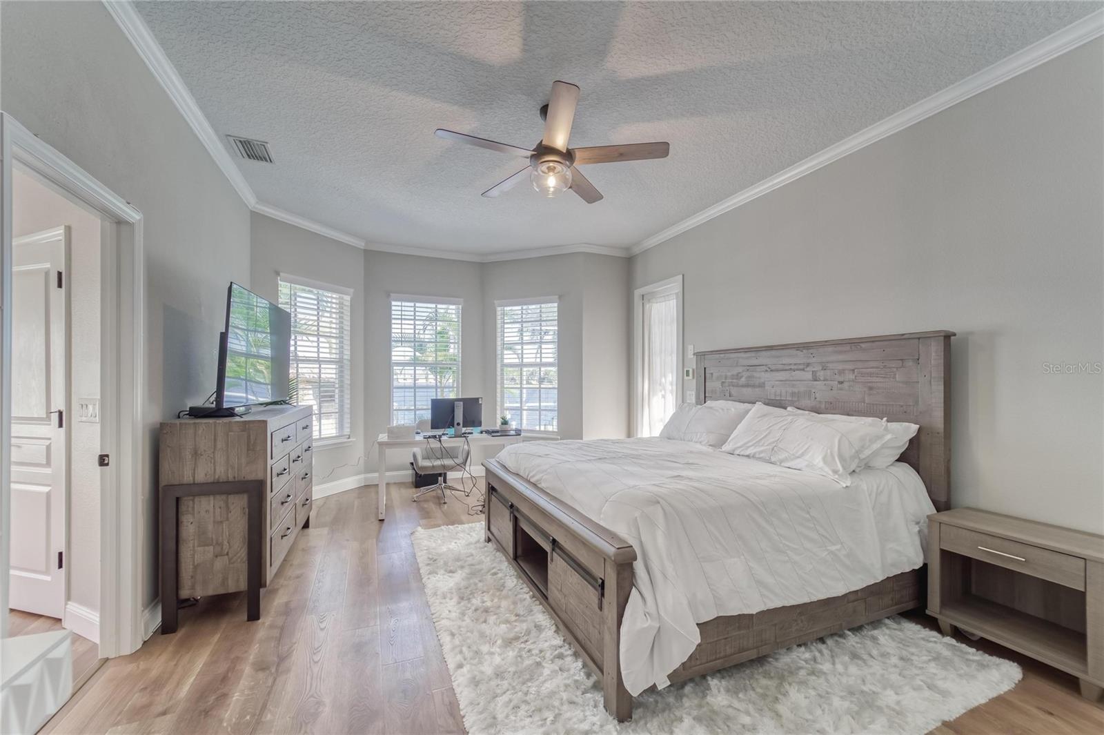 Image 26 of 100 For 5225 Brighton Shore Drive