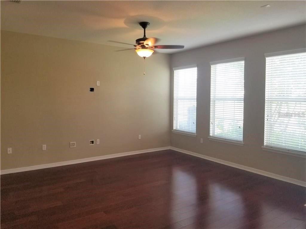 Image 2 of 19 For 7001 Interbay Boulevard 317