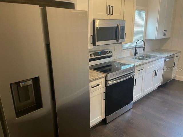 Listing photo id 9 for 5301 27th Avenue S 10