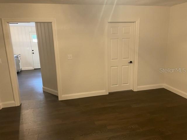 Listing photo id 4 for 5301 27th Avenue S 10