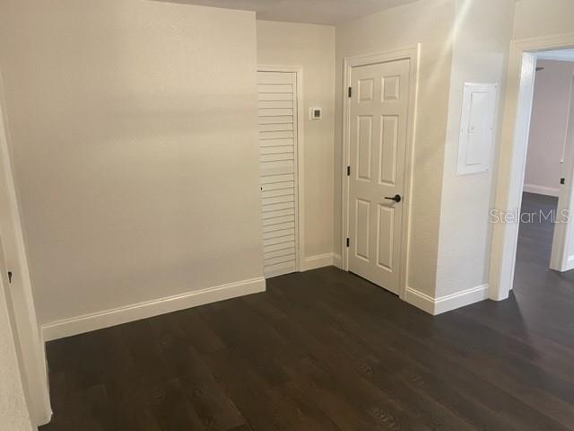 Listing photo id 6 for 5301 27th Avenue S 10
