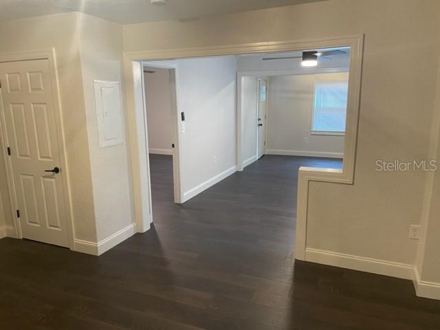 Listing photo id 7 for 5301 27th Avenue S 10