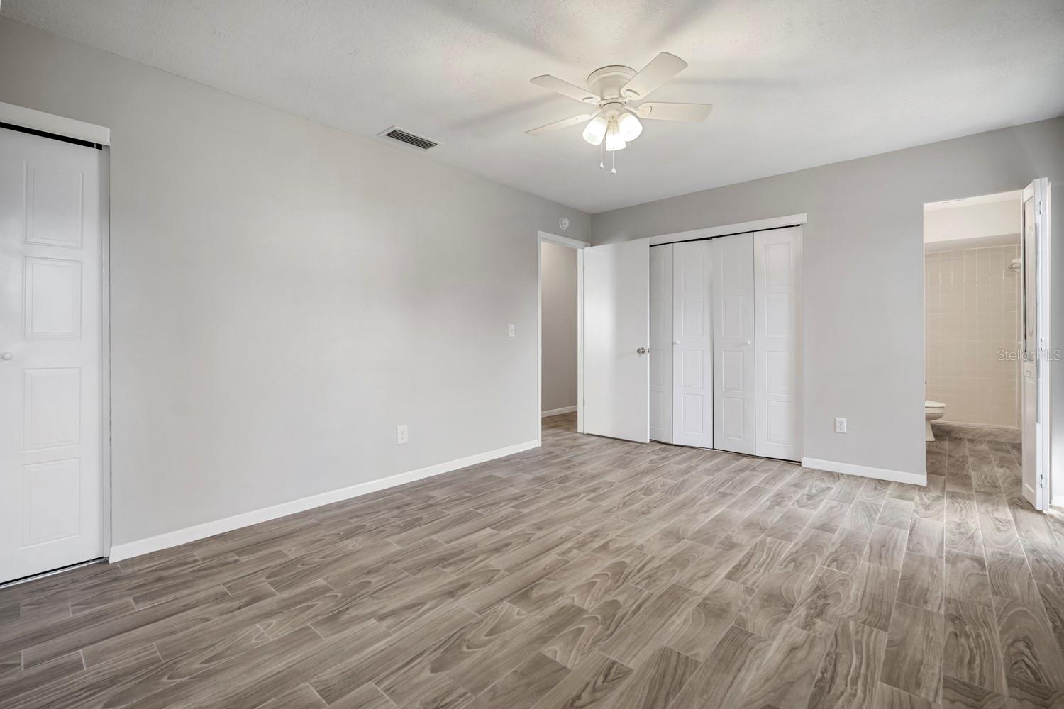 Image 14 of 43 For 3708 Greenford Street