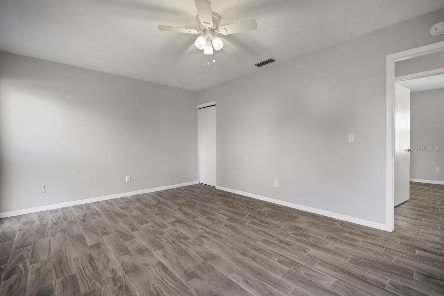 Image 15 of 43 For 3708 Greenford Street