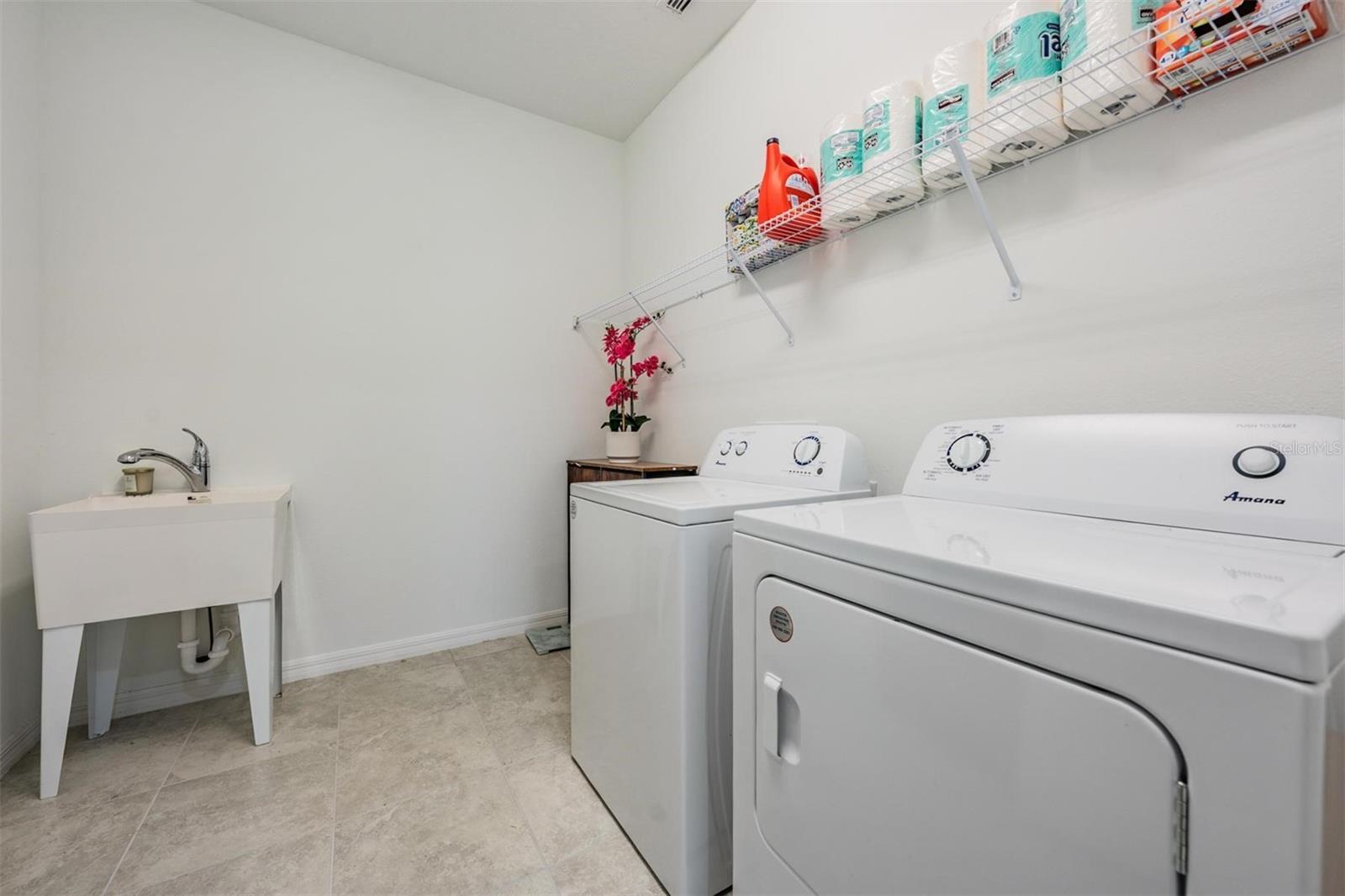 Image 37 of 75 For 9405 Ibis Grove Boulevard