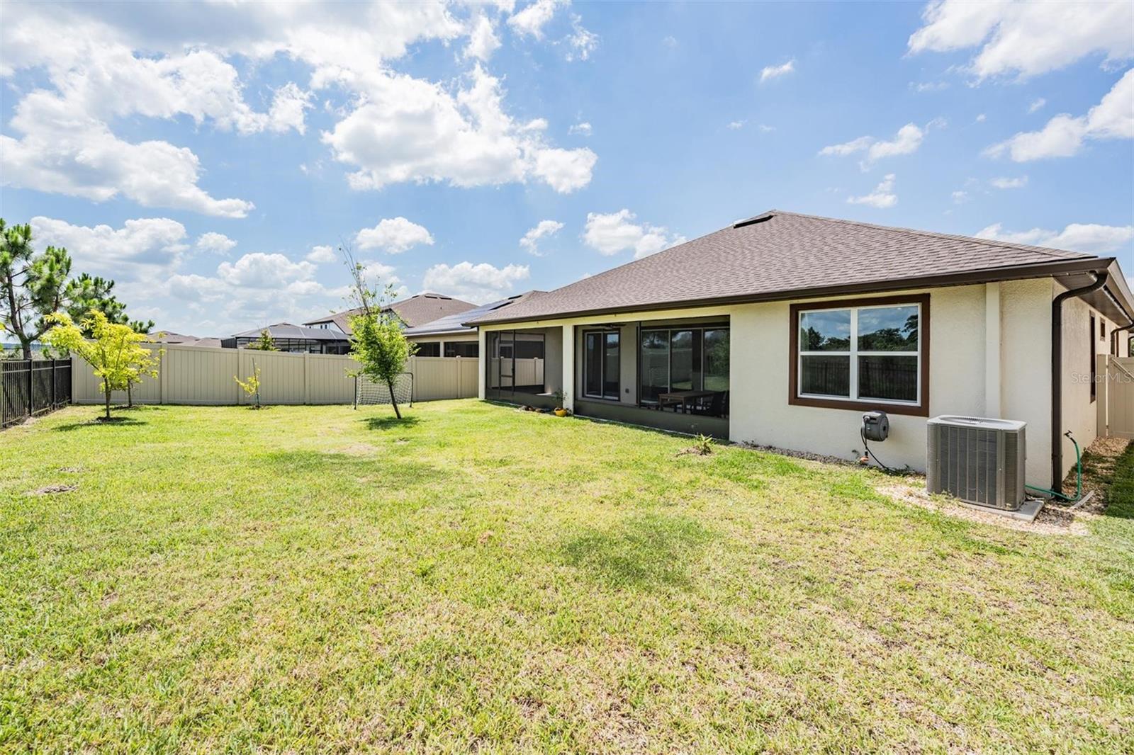Image 43 of 75 For 9405 Ibis Grove Boulevard