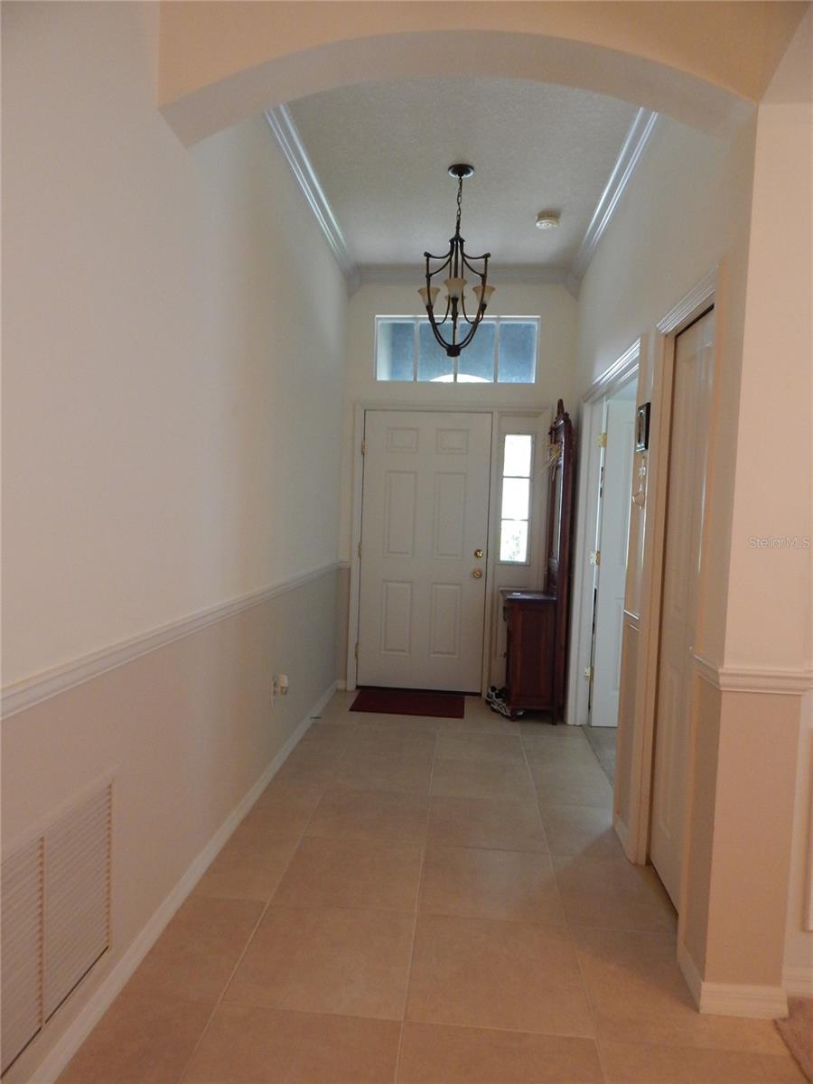 Image 5 of 28 For 6433 Bridgecrest Drive
