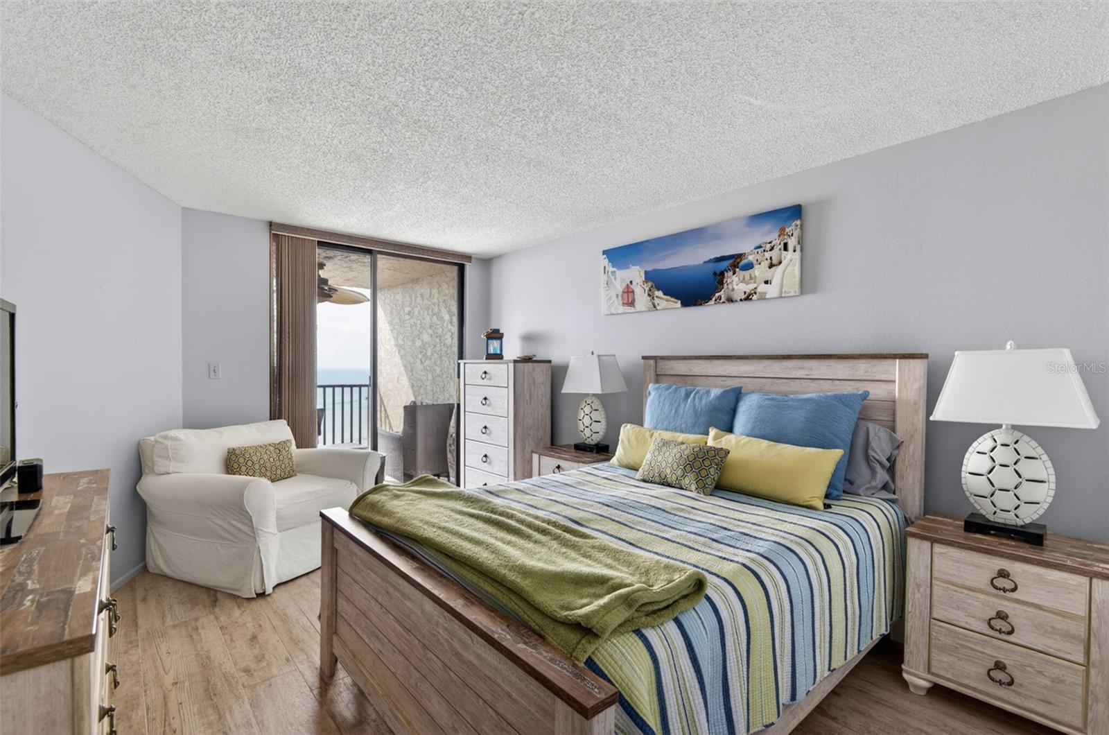Image 23 of 35 For 1290 Gulf Boulevard 1604