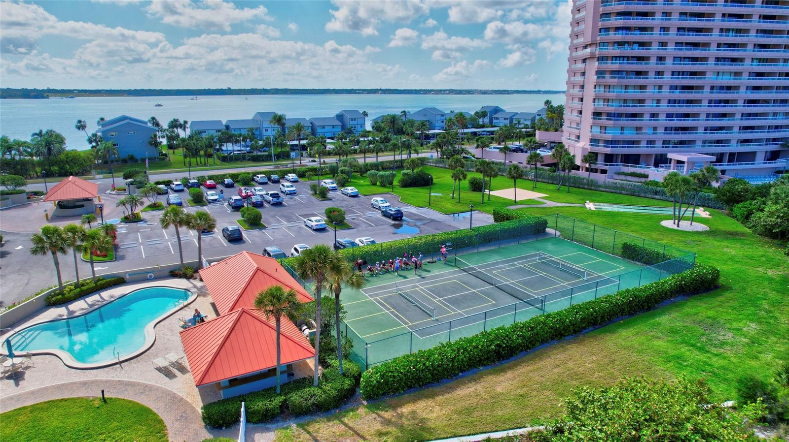 Image 3 of 35 For 1290 Gulf Boulevard 1604