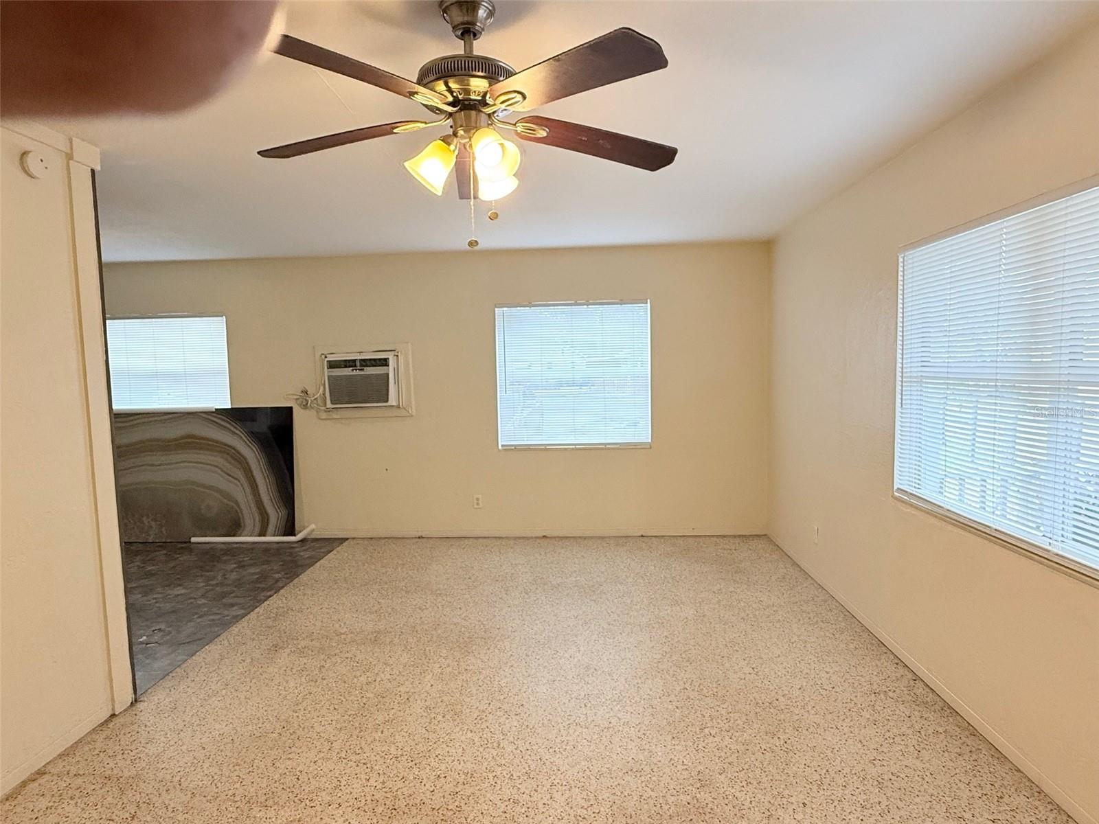 Image 4 of 21 For 4819 Haines Road N