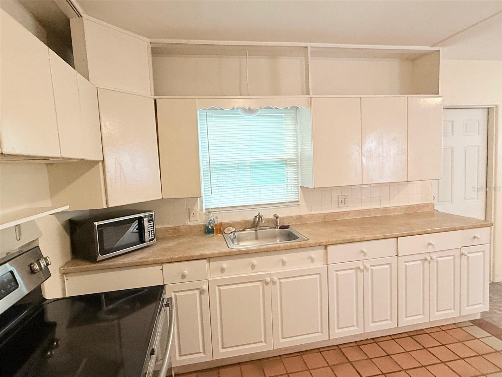 Image 8 of 21 For 4819 Haines Road N