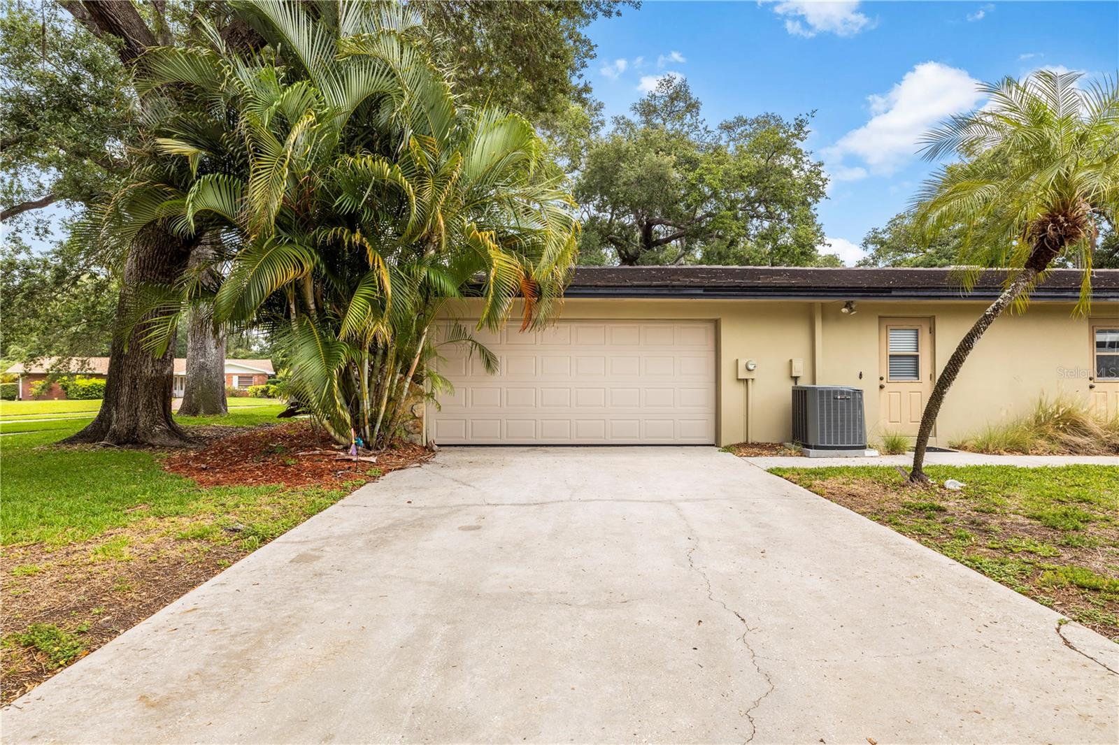 Image 2 of 72 For 2215 Buena Vista Drive