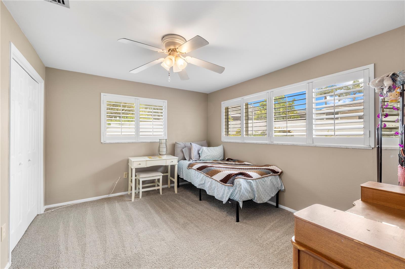 Image 35 of 72 For 2215 Buena Vista Drive