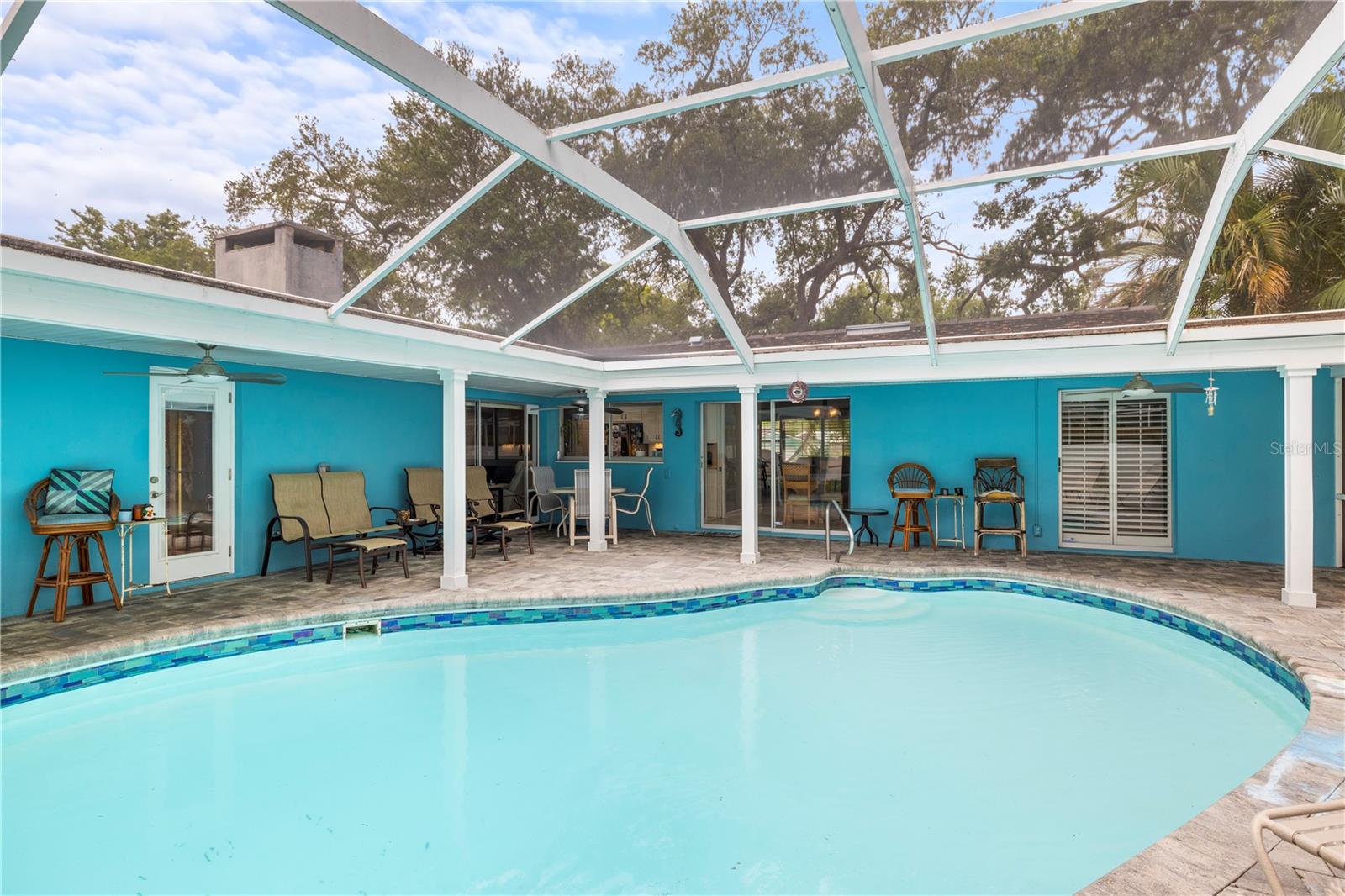 Image 45 of 72 For 2215 Buena Vista Drive