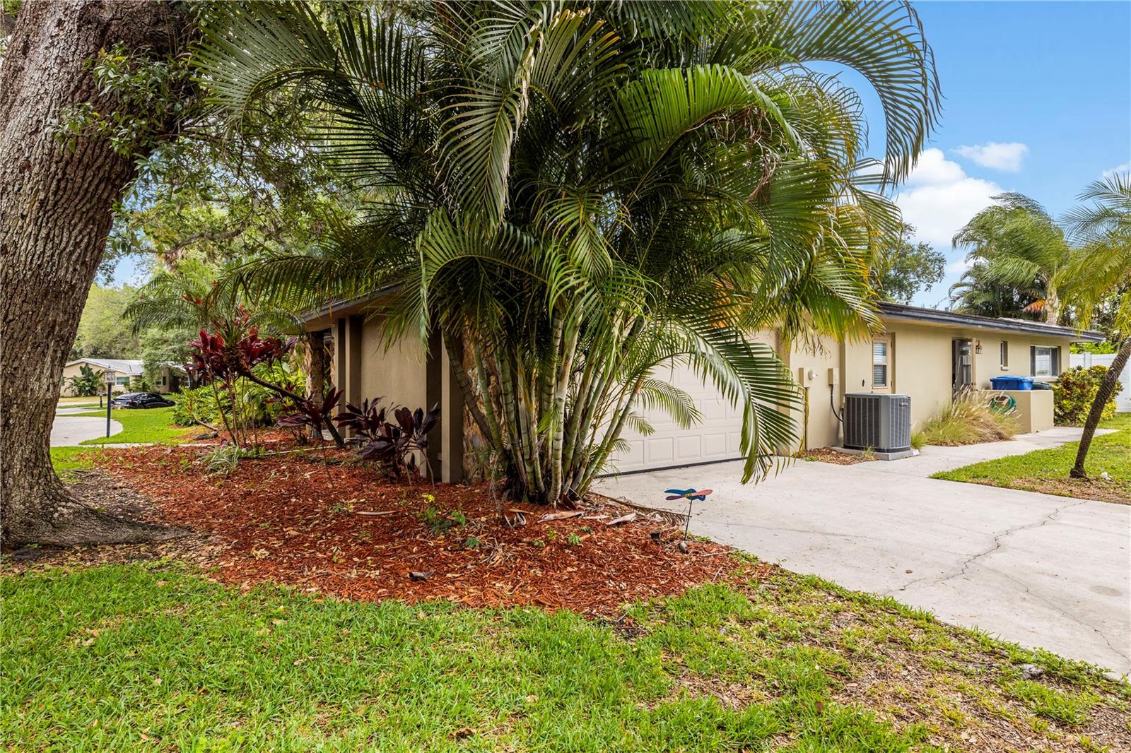 Image 59 of 72 For 2215 Buena Vista Drive