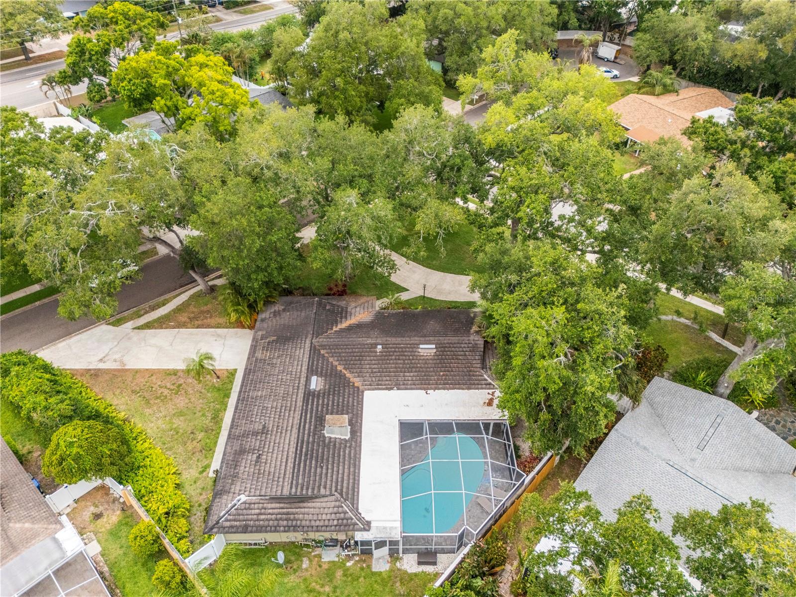 Image 68 of 72 For 2215 Buena Vista Drive