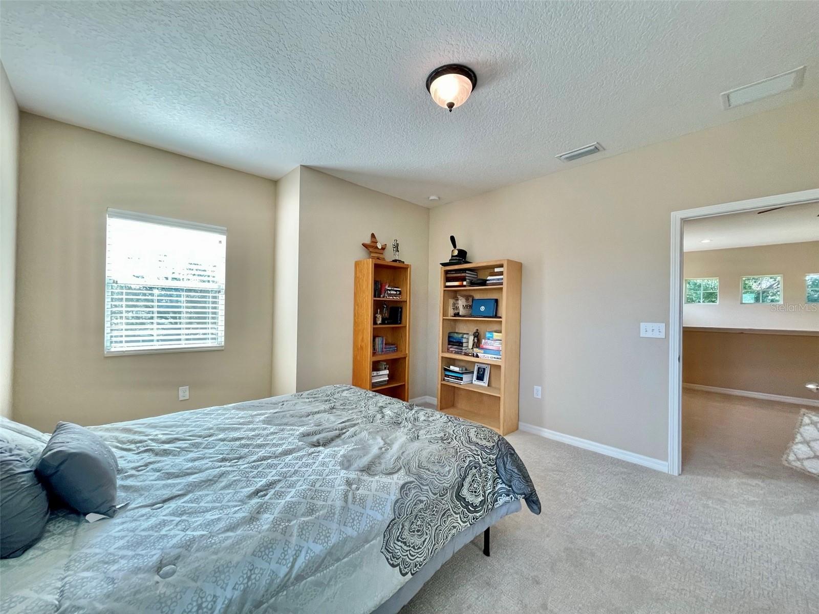 Image 11 of 32 For 7215 Shamrock Road