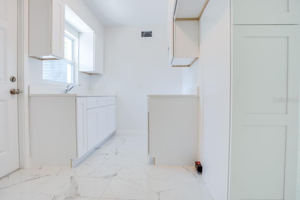 Image 21 of 48 For 80 144th Avenue