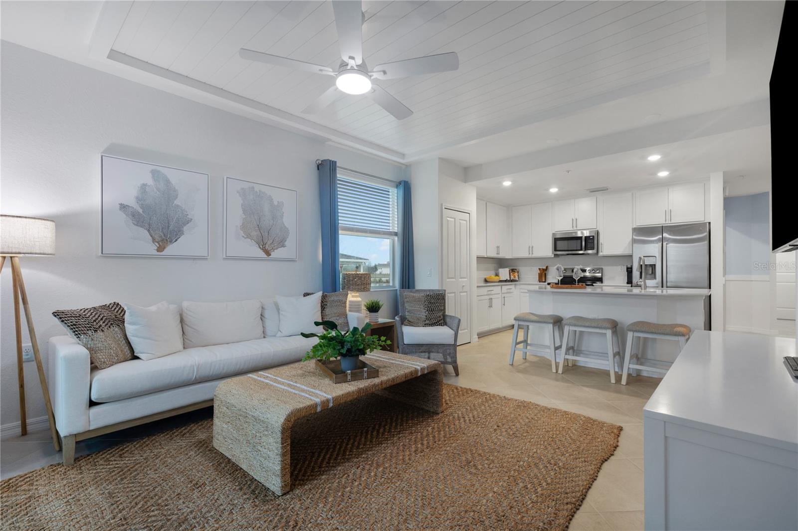 Image 5 of 27 For 17630 Opal Sand Drive 108