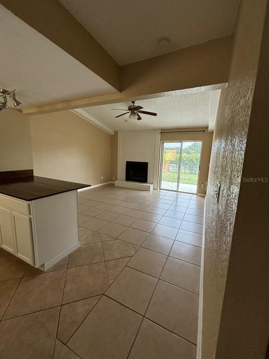 Image 4 of 24 For 5109 Lawnton Court
