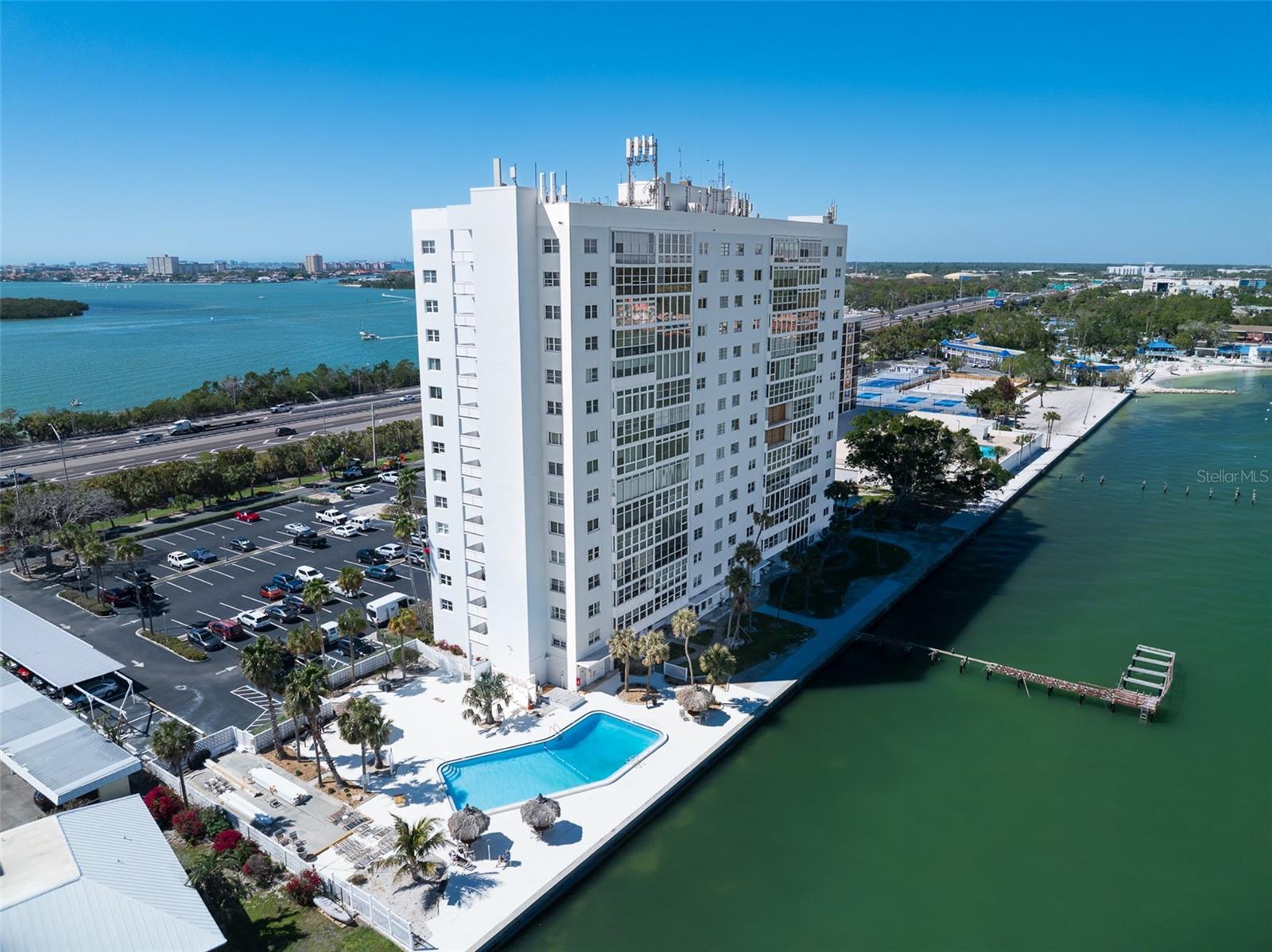 Image 45 of 48 For 7200 Sunshine Skyway Lane S 16g