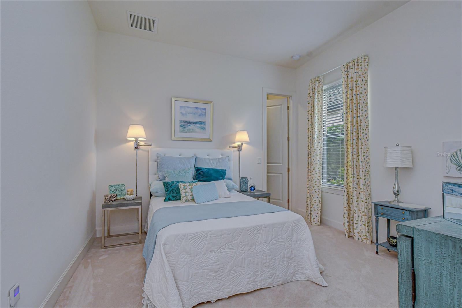 Image 34 of 43 For 14810 Donald Ross Court