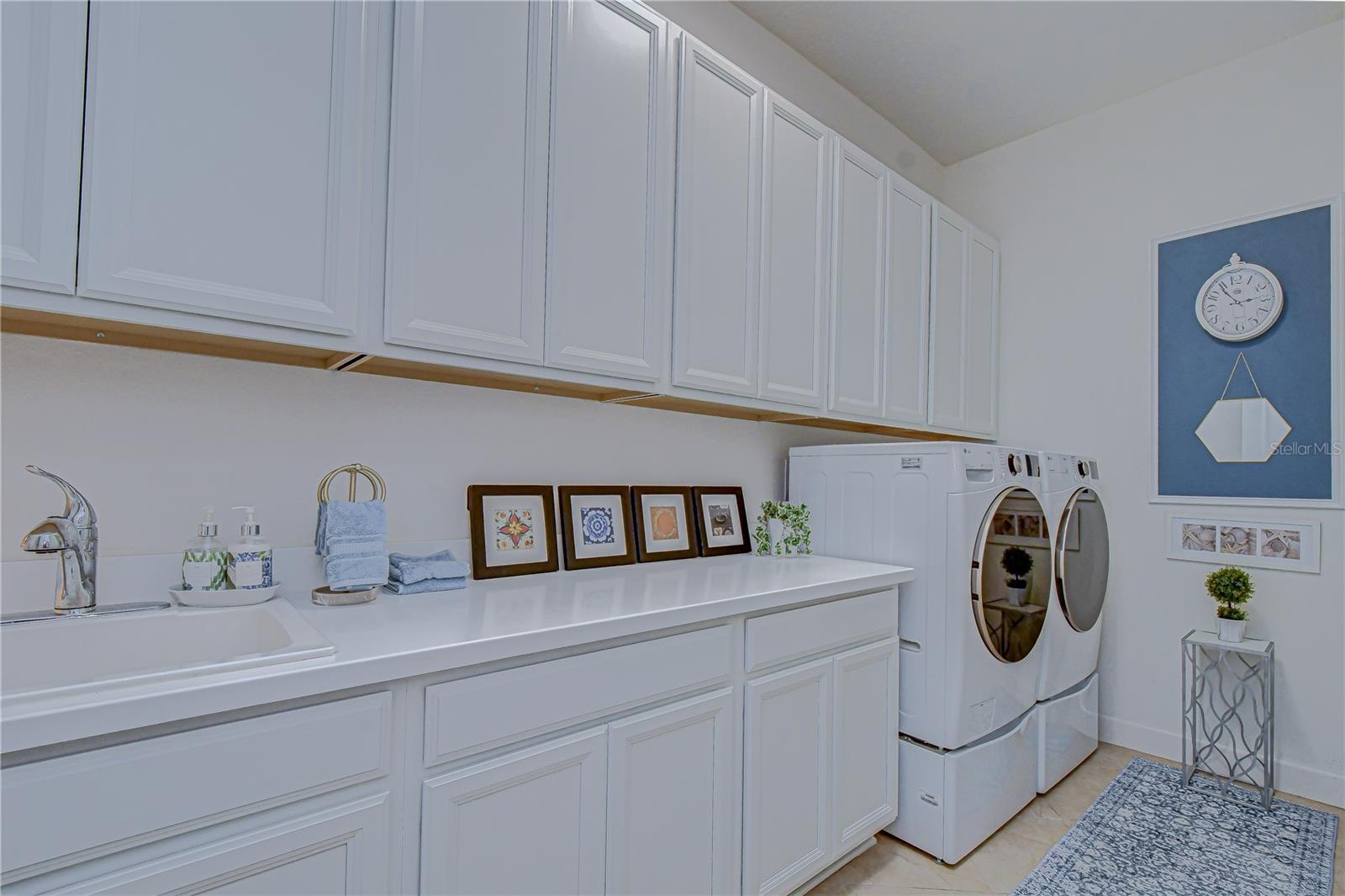 Image 35 of 43 For 14810 Donald Ross Court