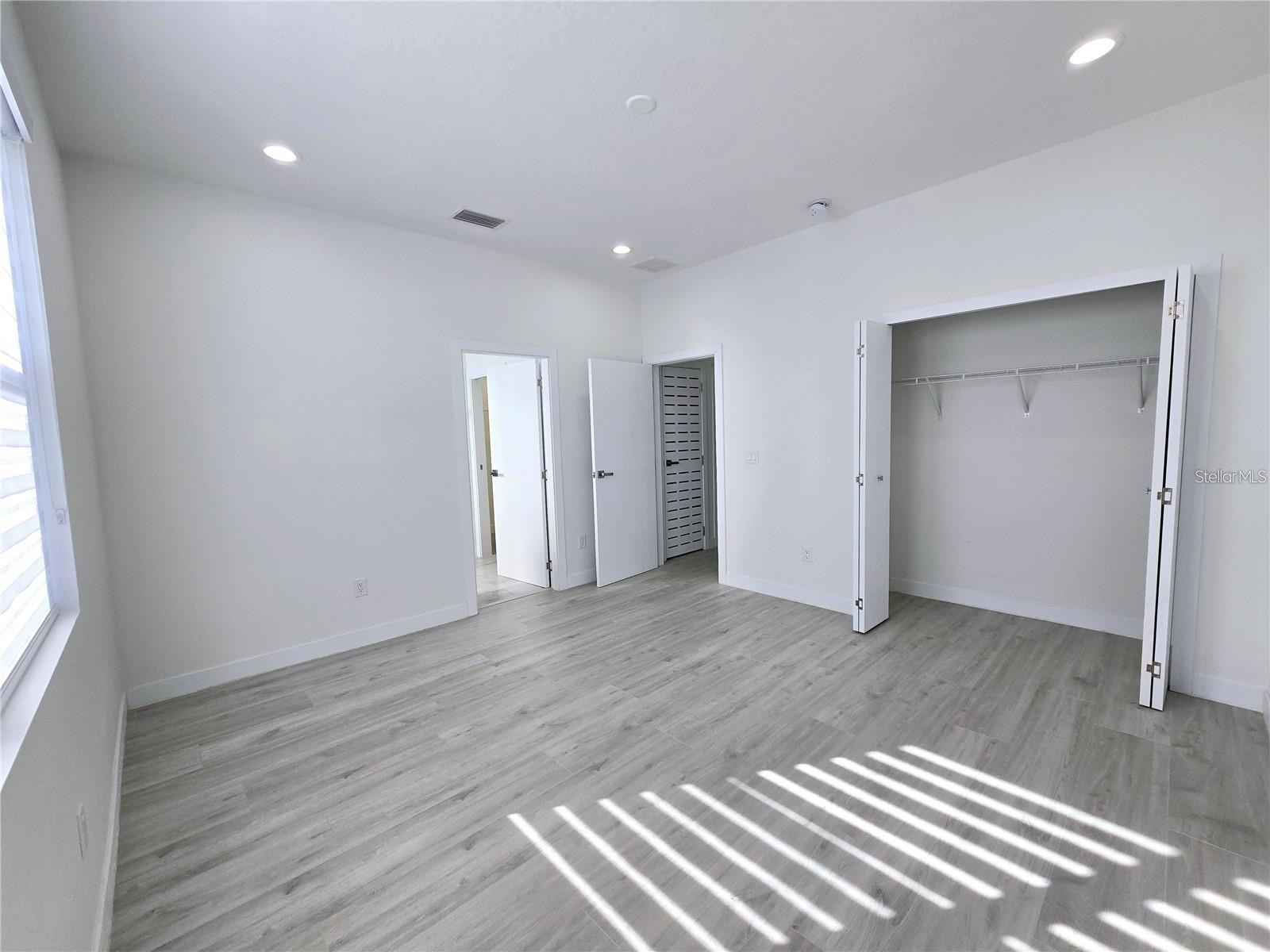 Image 13 of 31 For 7519 Gesualdo Court