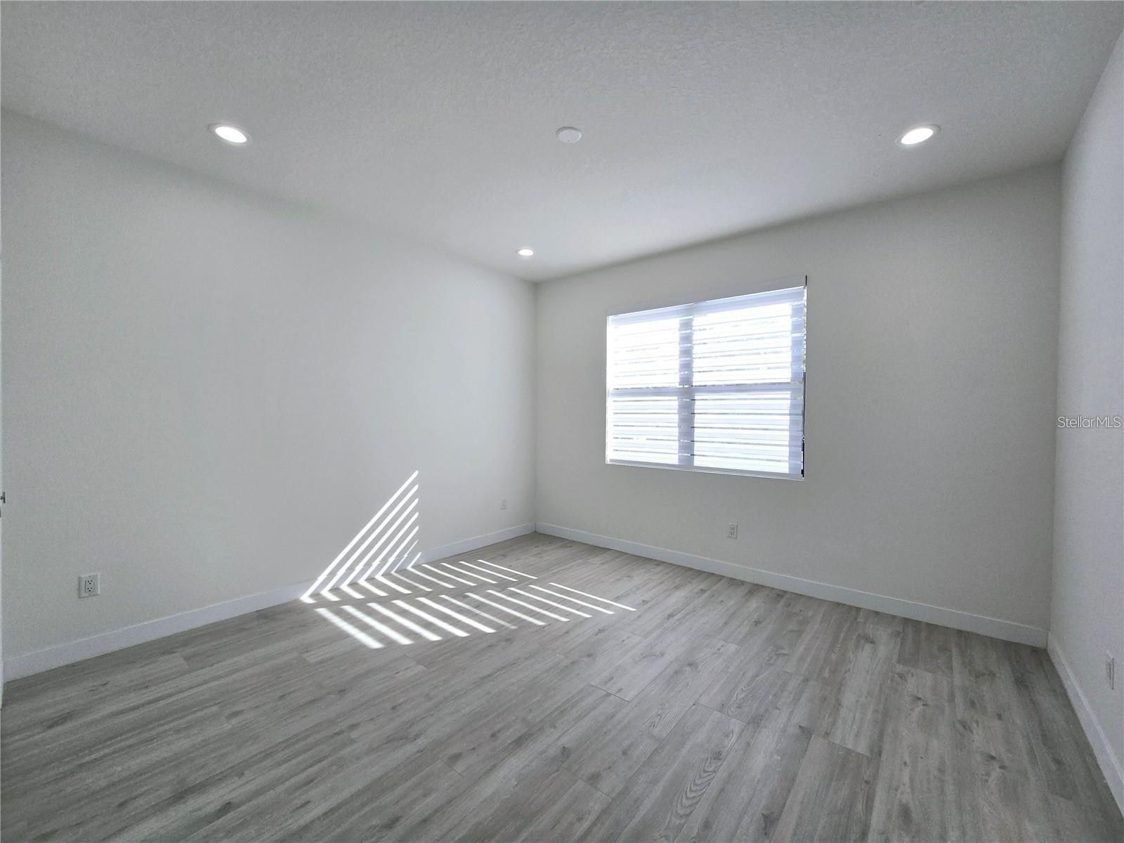 Image 14 of 31 For 7519 Gesualdo Court