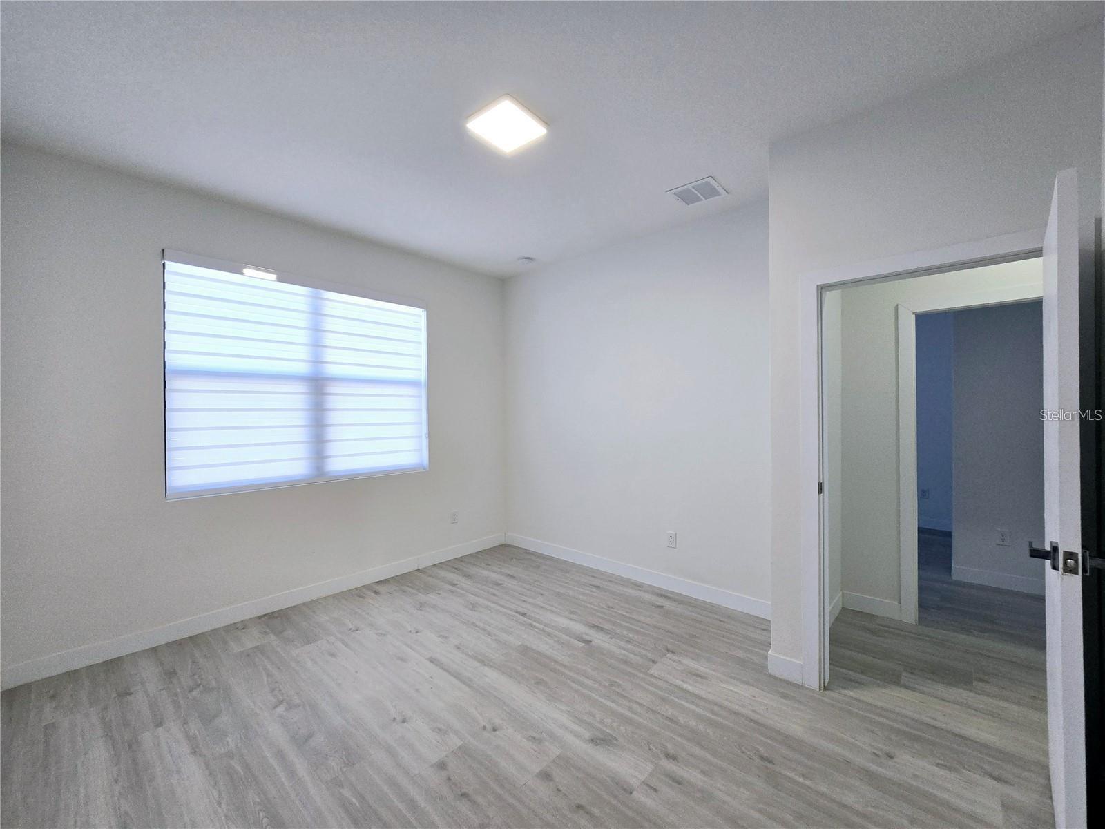 Image 25 of 31 For 7519 Gesualdo Court