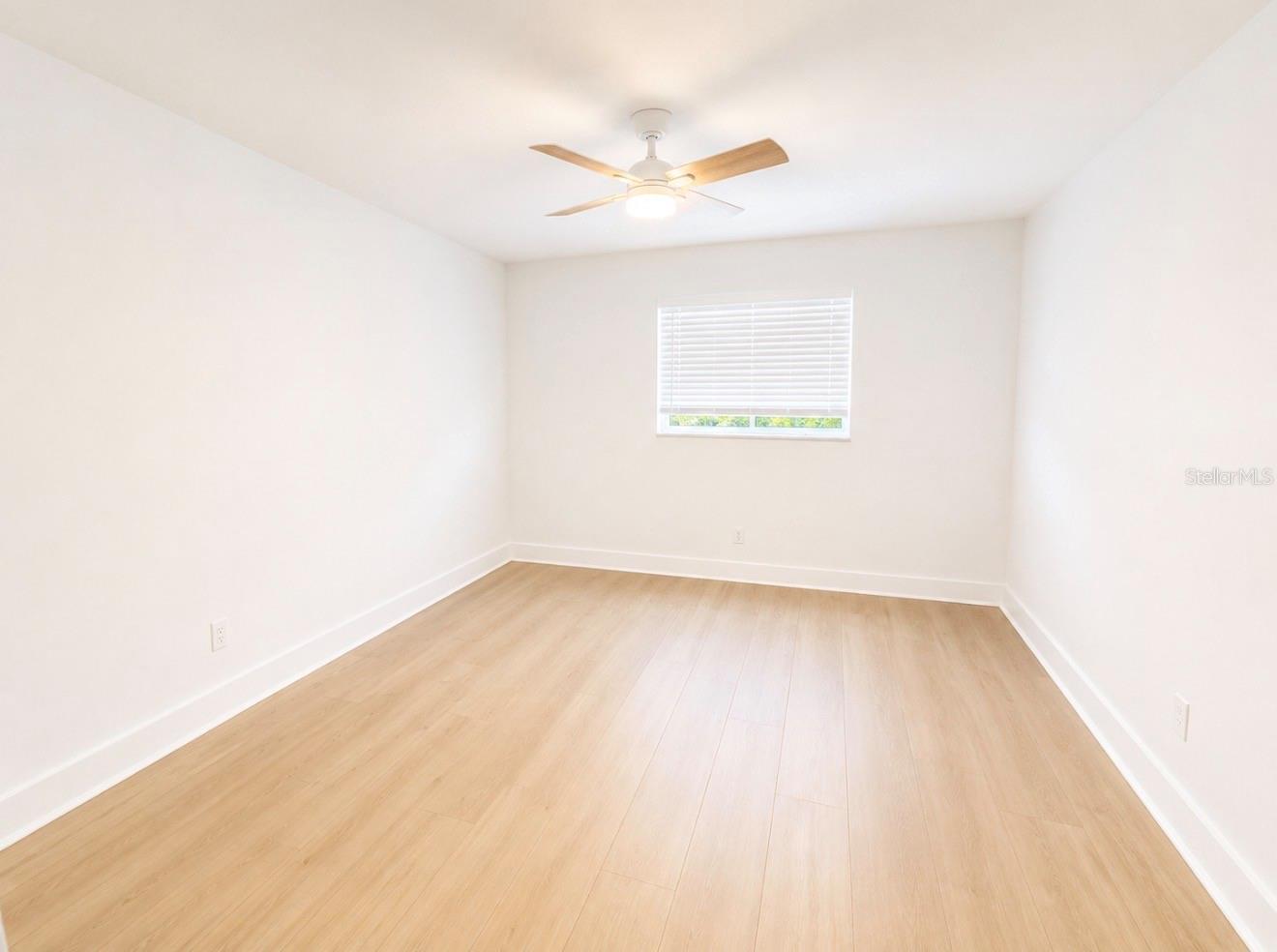 Image 4 of 10 For 200 Country Club Drive 1505