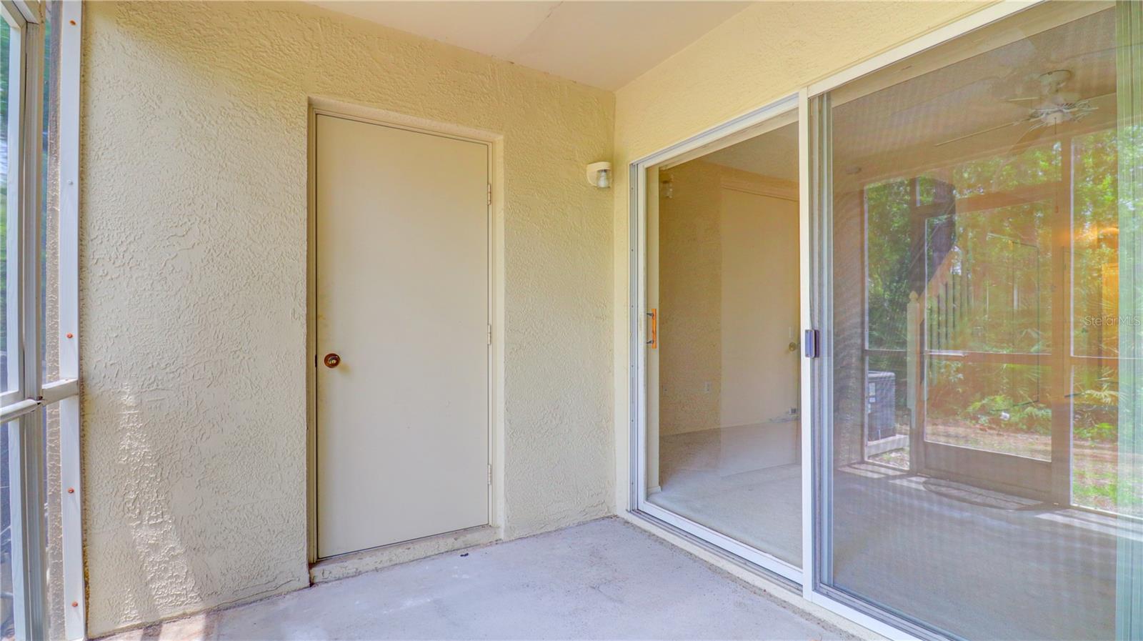 Image 23 of 45 For 12306 Berkeley Square Drive