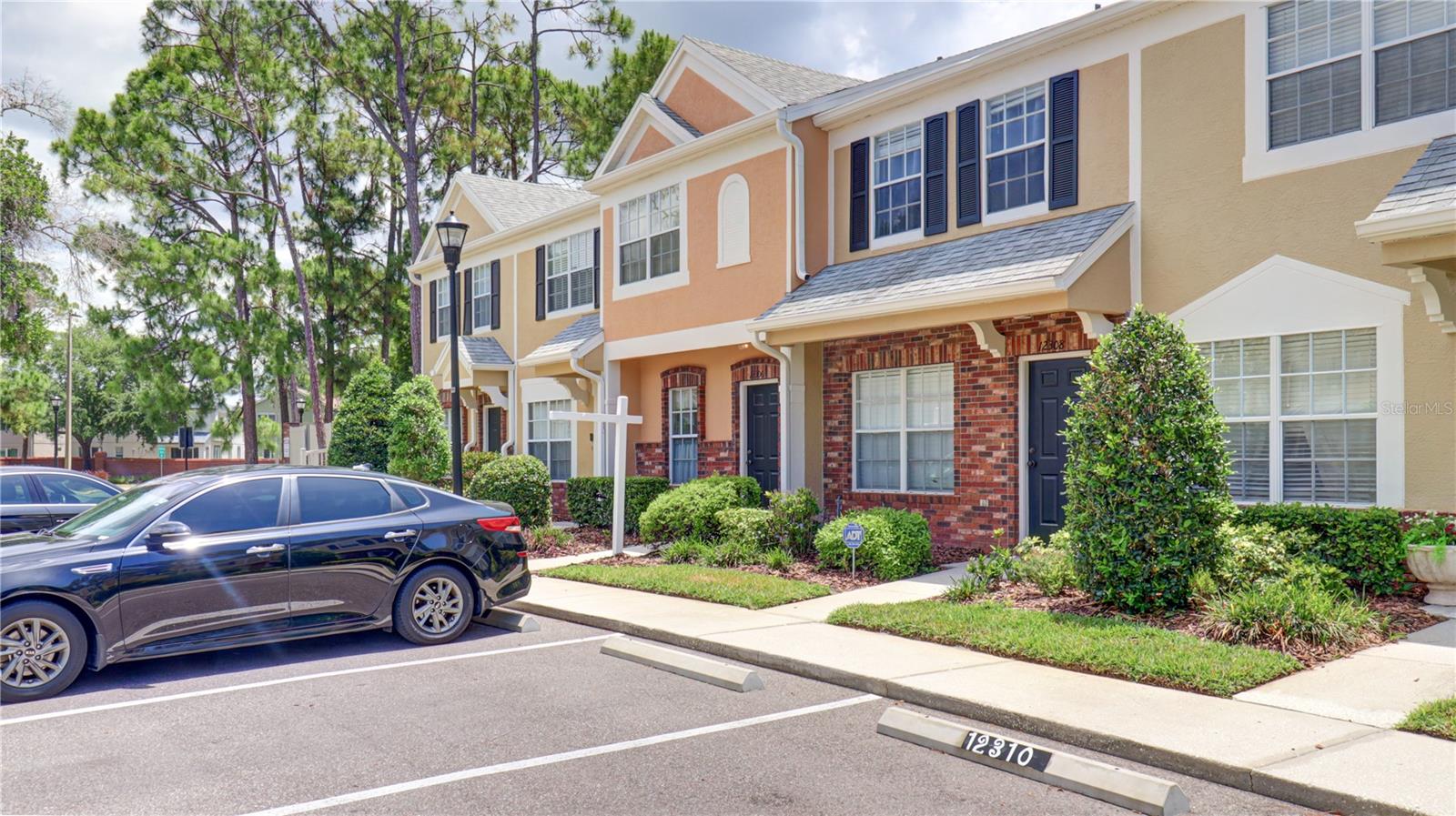 Image 25 of 45 For 12306 Berkeley Square Drive
