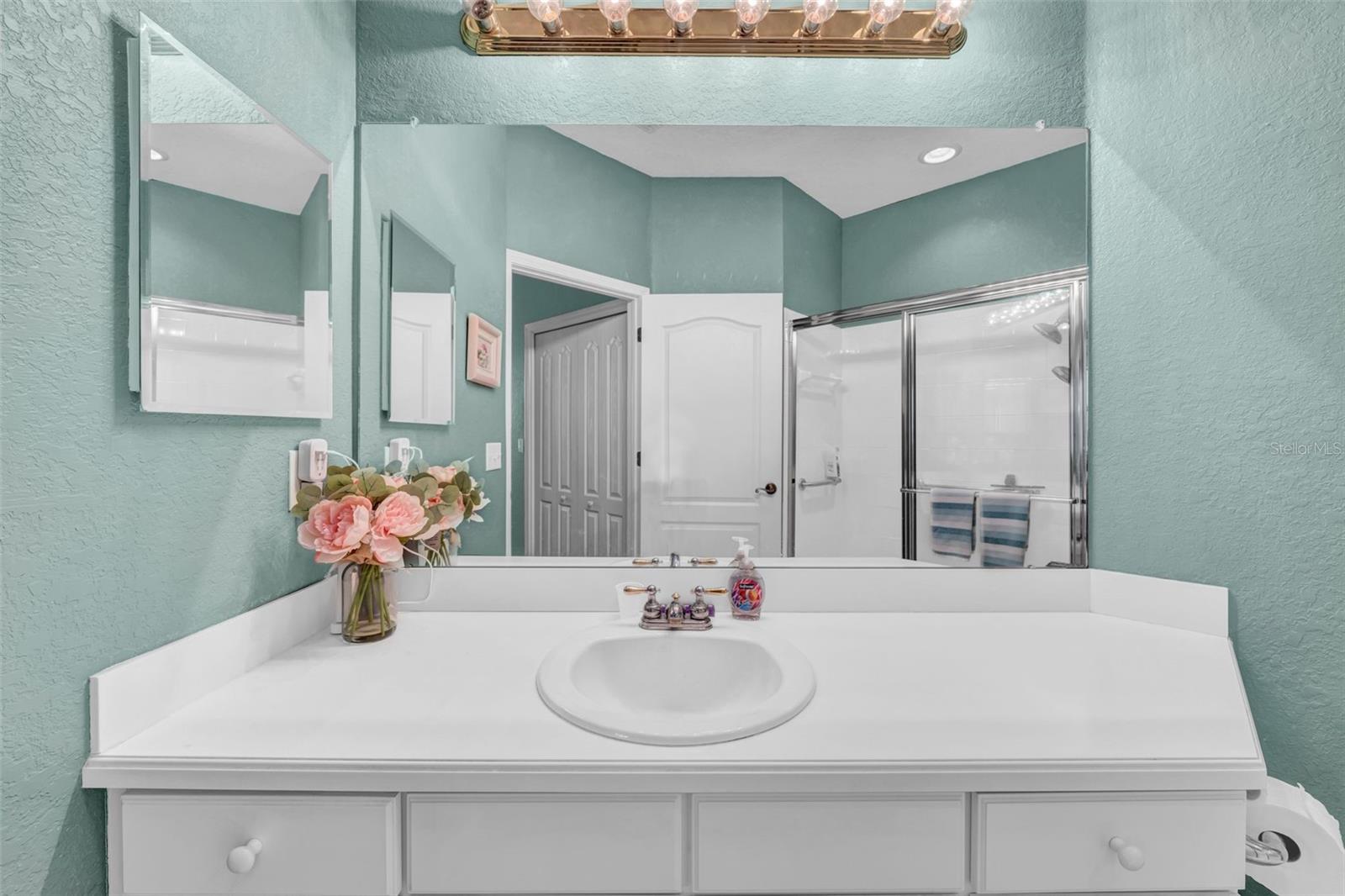 Image 18 of 50 For 1252 Lyndhurst Greens Drive