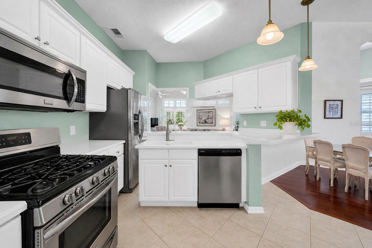 Image 6 of 50 For 1252 Lyndhurst Greens Drive
