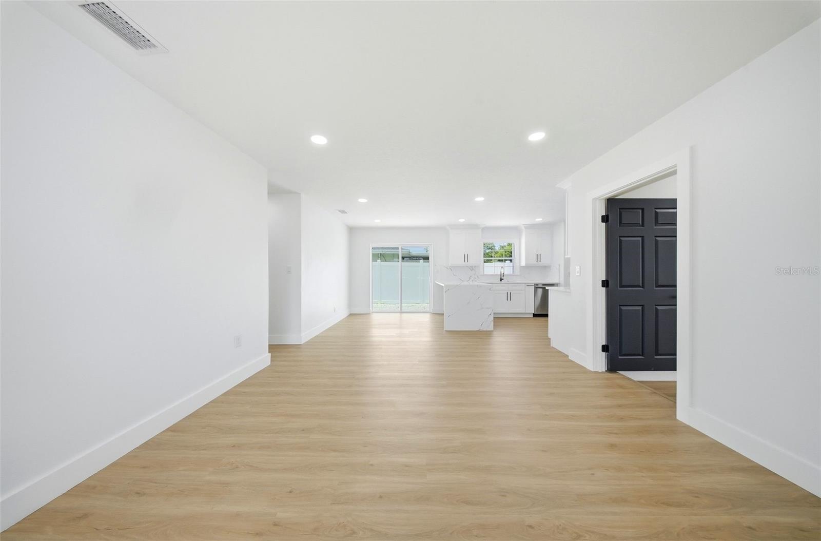 Image 12 of 48 For 3700 72 Street N