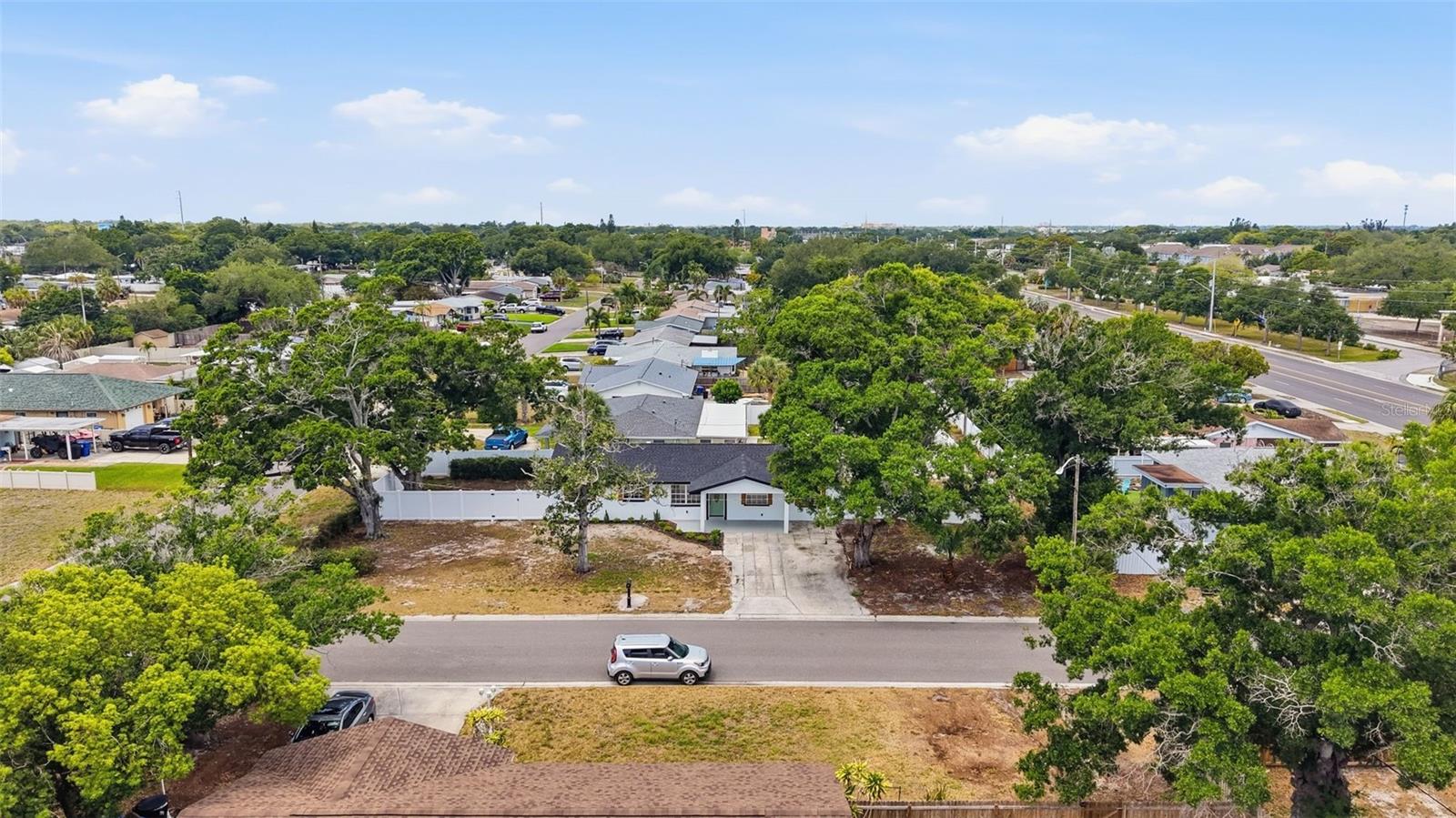 Image 40 of 48 For 3700 72 Street N