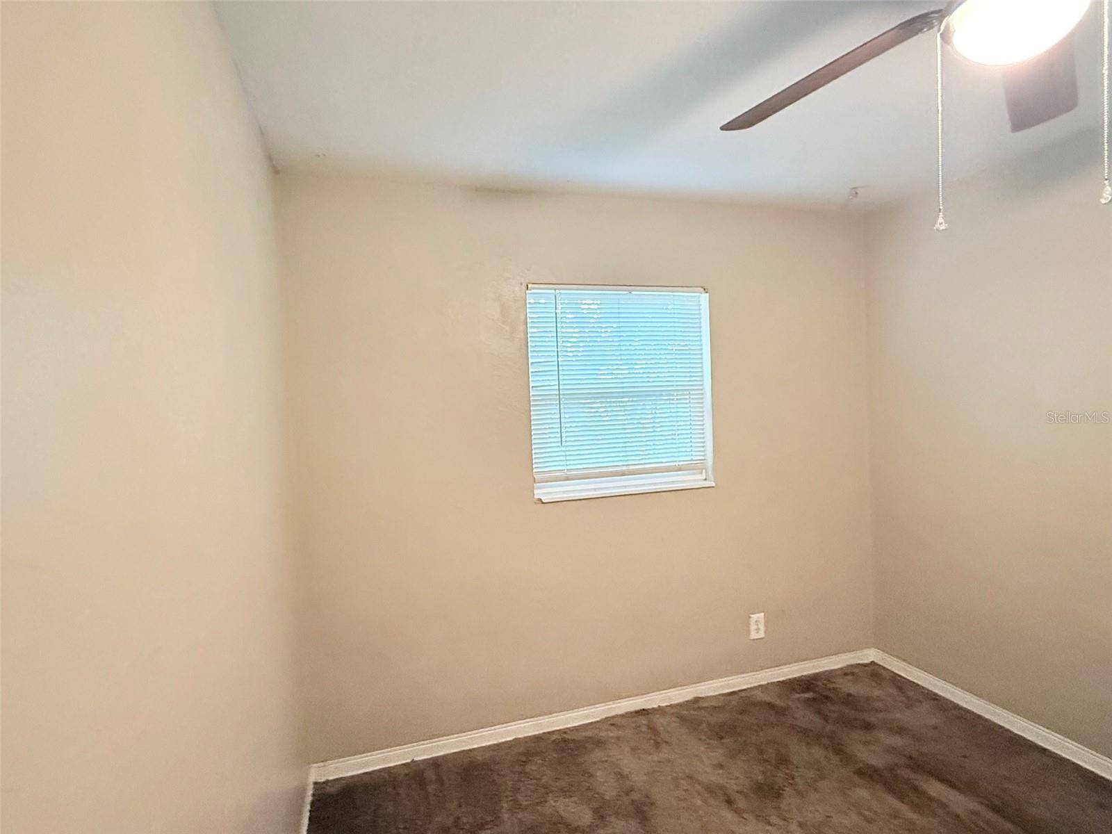 Image 15 of 21 For 1650 30th Avenue N
