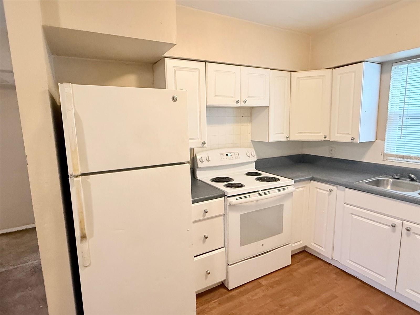 Image 8 of 21 For 1650 30th Avenue N